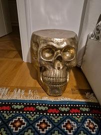 Comodino a forma di schelettro