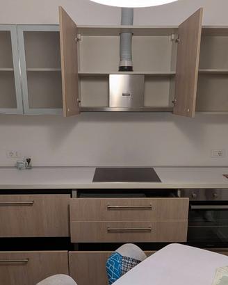 CUCINA COMPONIBILE COMPLETA DI ELETTRODOMESTICI E