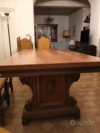 Tavolo in legno classico 6 posti con sedie