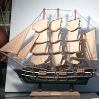 Modello di nave a vela HMS VICTORY in legno