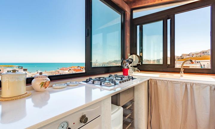 Ampio e luminoso appartamento vista mare Vieste