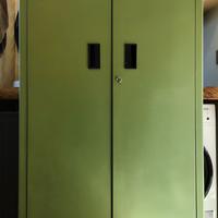 armadio metallo verniciato verde