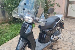 scooter scarabeo 4 tempi