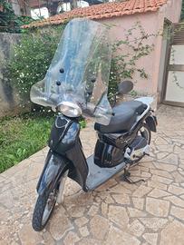 scooter scarabeo 4 tempi
