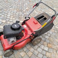 Rasaerba motore a scoppio 