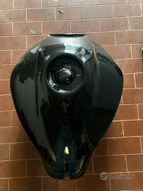 Serbatoio Honda Hornet 600 2003/2004