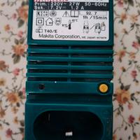 Caricabatterie Makita  DC 7100