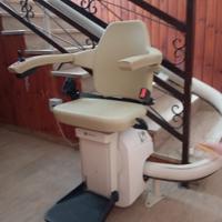 Servoscala per disabili Handicare stairlift