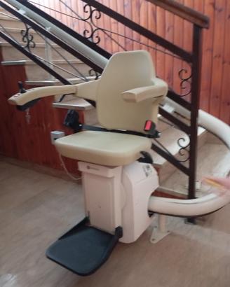 Servoscala per disabili Handicare stairlift