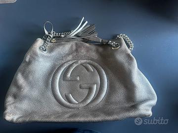 Gucci Gold Metallic leather Soho Chain