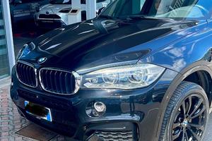 Auto BMWX6