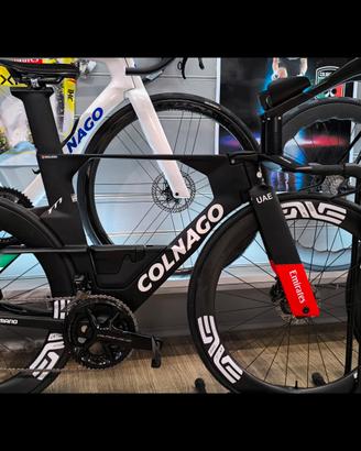 COLNAGO TT1 2026 SCORTA TEAM UAE