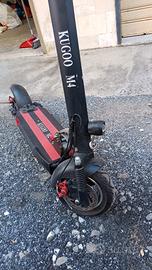 Monopattino elettrico Kugoo M4