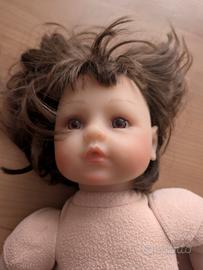 bambola simil Reborn