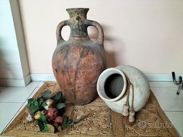 Vaso / Vasi di terracotta e anfore varie