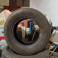 Bridgestone Duravis r15 come nuove