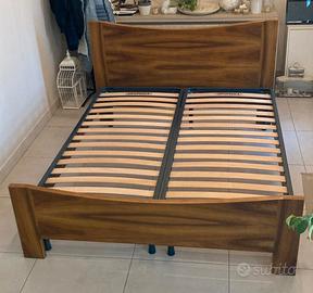 Letto matrimoniale con reti ortopediche