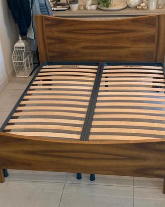 Letto matrimoniale con reti ortopediche