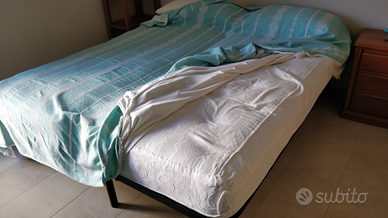 Letto singolo, materasso singolo