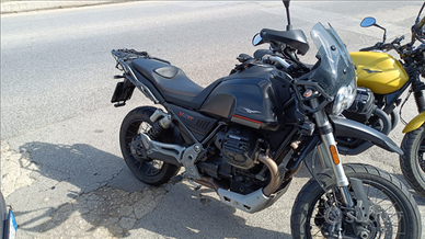 Moto Guzzi v 850tt