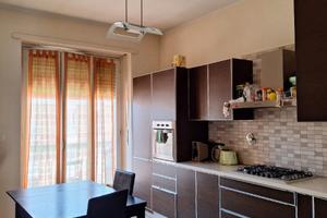 Stanza singola con balcone in zona Santa Rita