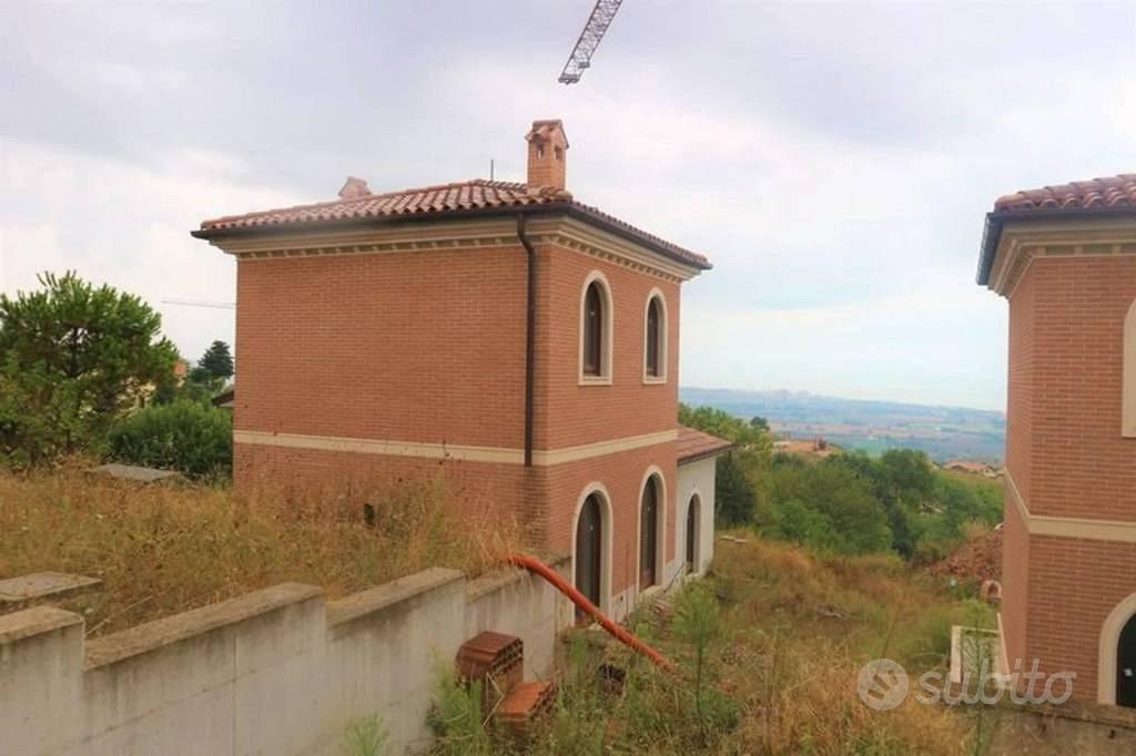Immobile in asta di 4564160 m² a Potenza Picena - Vista 4