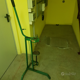 Tappatrice per bottiglie