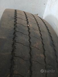 Pneumatici 315/70/22,5