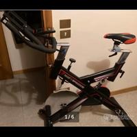 Spinning bike Tecnofit con monitor e cardiofrequen