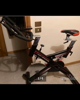 Spinning bike Tecnofit con monitor e cardiofrequen