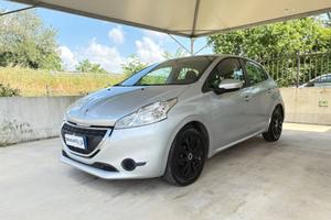 PEUGEOT 208 1.0 VTi 68 CV 5 porte OK NEOPATENTAT
