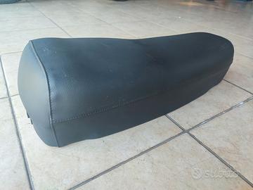 Sella di pelle nera per Vespa pk50