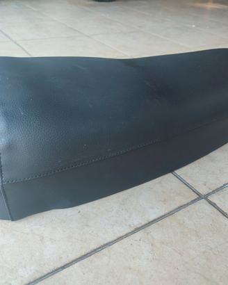 Sella di pelle nera per Vespa pk50