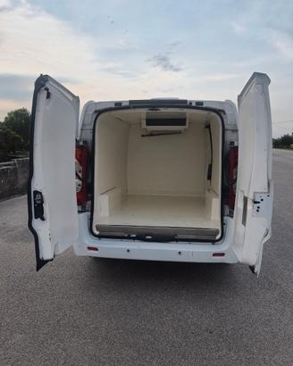 FURGONE SCUDO con cella frigo