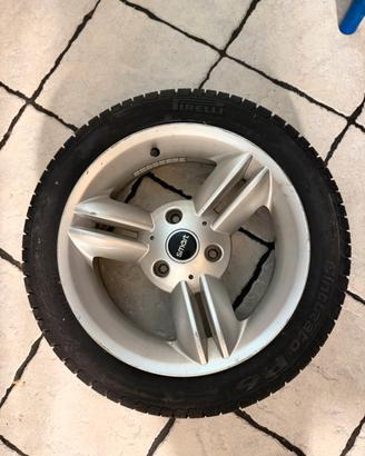 3 ruote Smart Roadster strike line