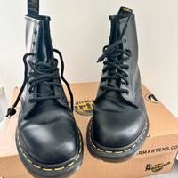 Dr Martens Anfibi  QUASI NUOVI