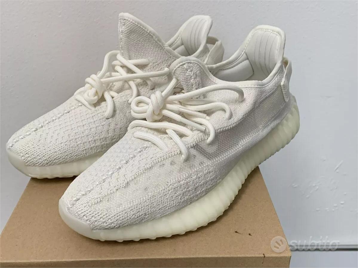 Adidas Yeezy Boost 350 V2 Bianco Sporco Taglia 42 Abbigliamento e Accessori In vendita a Milano