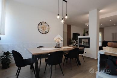 VILLA A SCHIERA A CASTELLAZZO BORMIDA