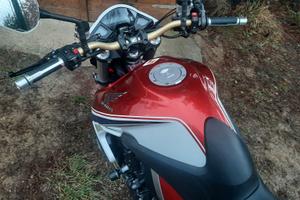 Honda cb 1000r anno 2014