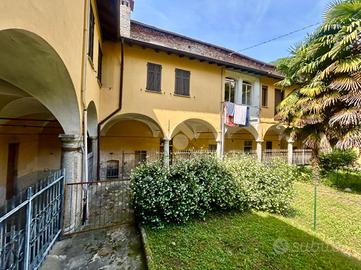 3 LOCALI A DOMASO