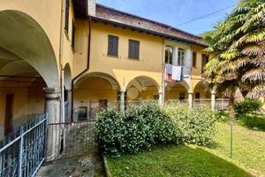 3 LOCALI A DOMASO