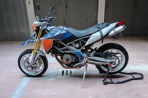 Aprilia Dorsoduro 750
