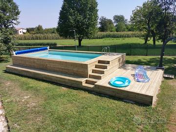 Piscina e solarium rivestimento in legno