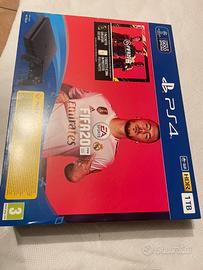 PS4 1T + 5 giochi