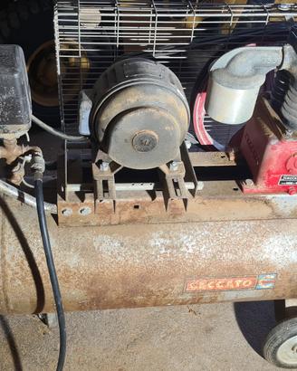 compressore trifase 100l a cinghia 