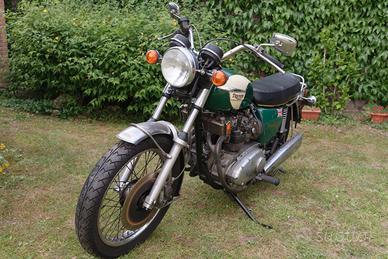 MOTO TRIUMPH T 150V TRIDENT 750 del 1973