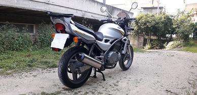 kawasaki ER 5 2002 come nuovo