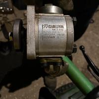 Pompa olio idraulico