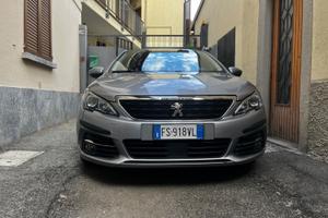 “Peugeot 308 2019 AUTOMATICA – consumi bassi – pro
