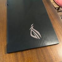 Asus ROG ZEPHYRUS S GX701gw 17” - laptop da gaming